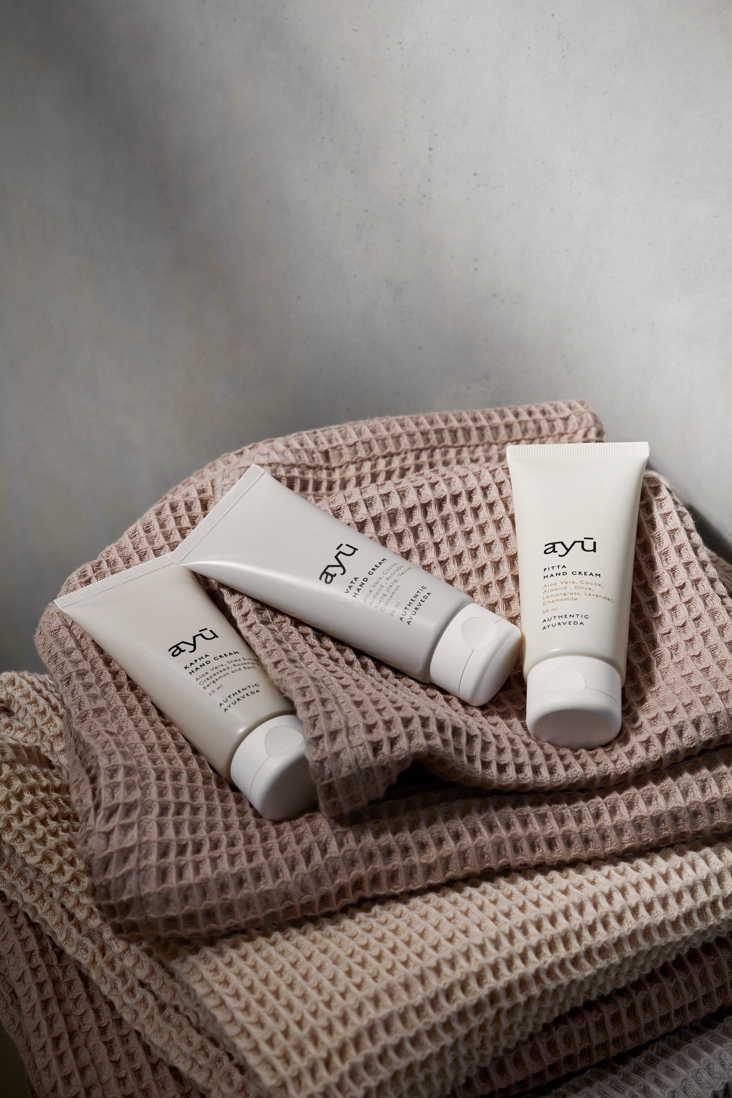 Cream with Essential Oils – Ayu.eu