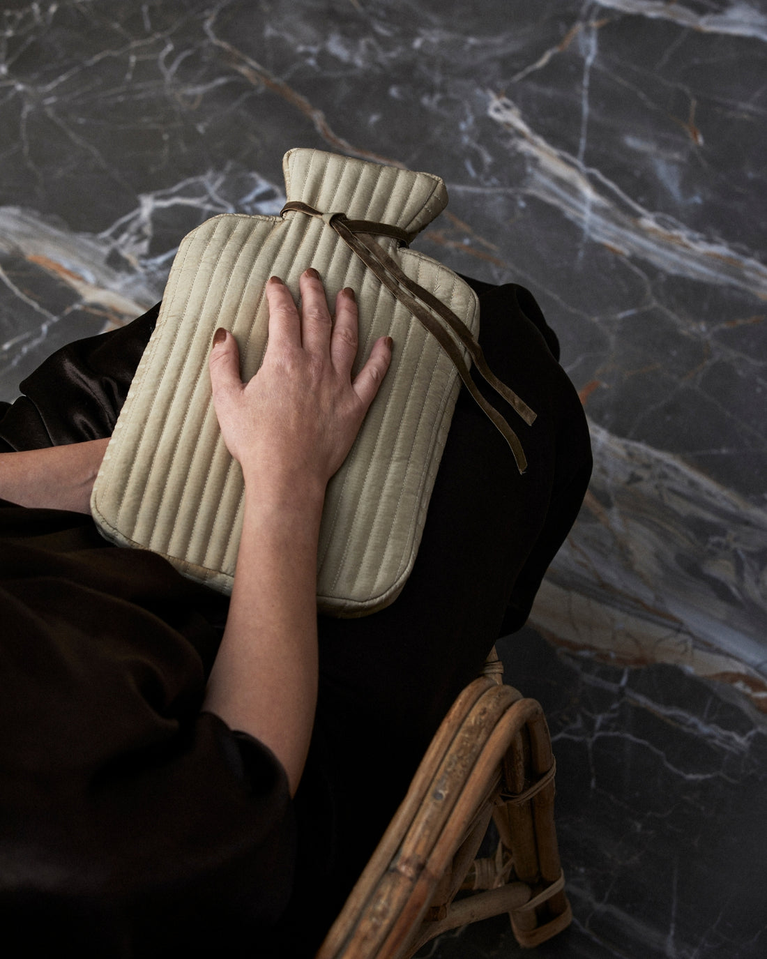 Hot water bottle