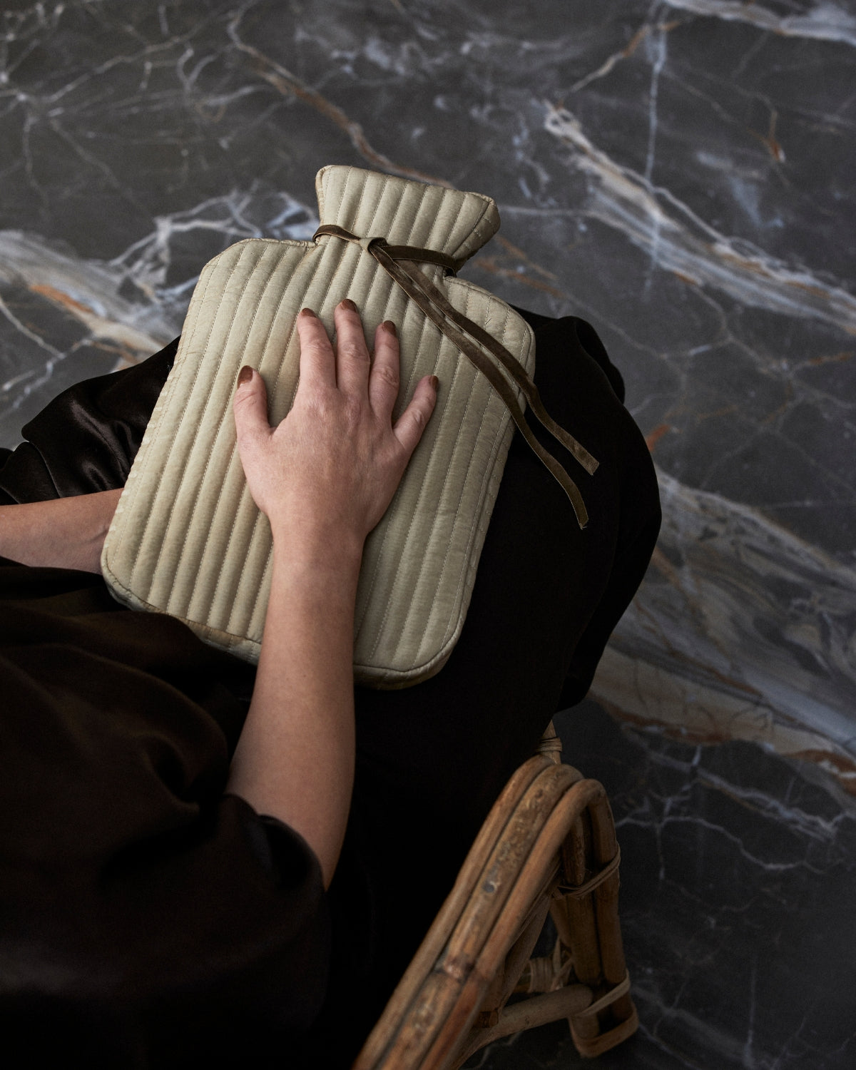Hot water bottle