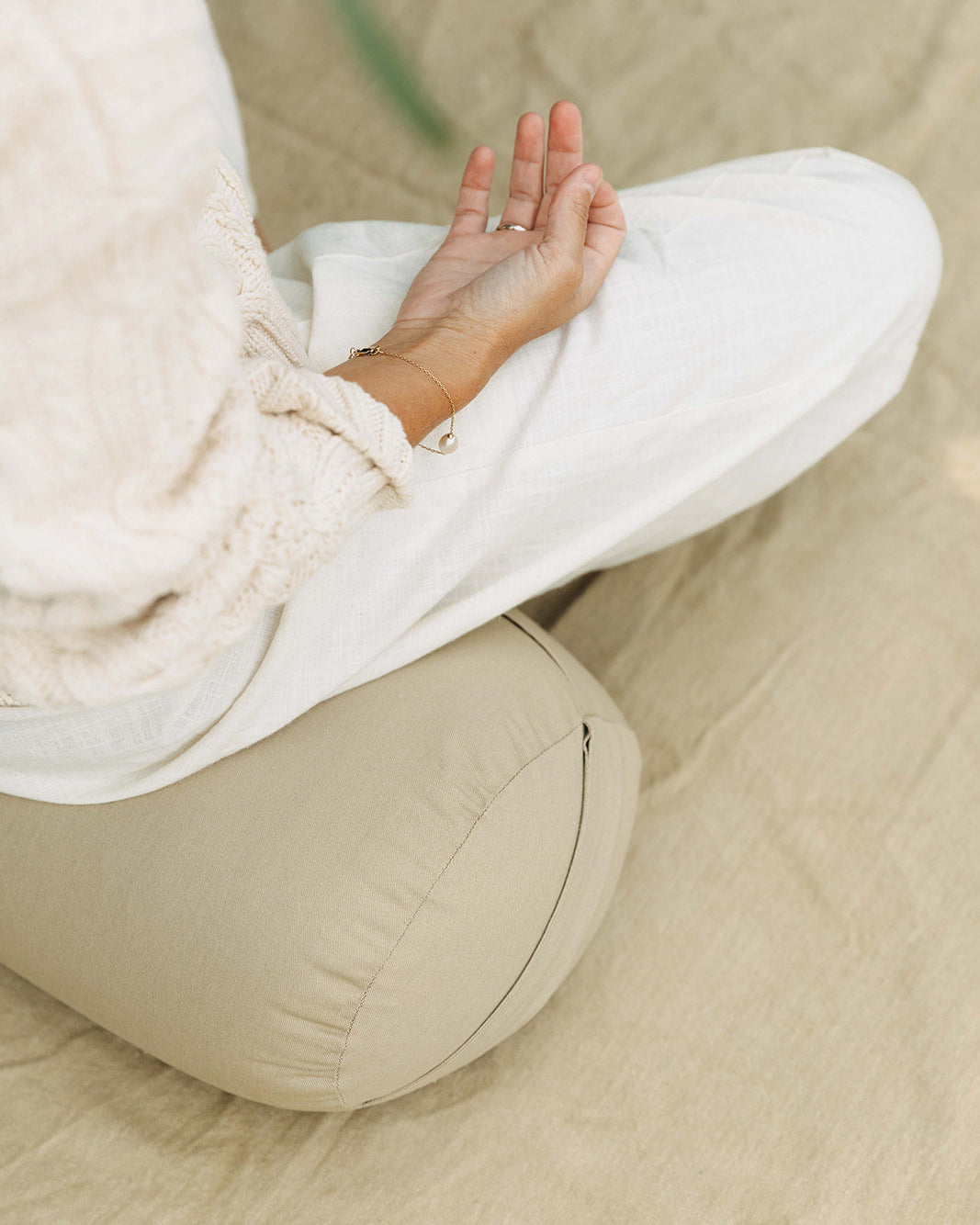 Free Group Meditation