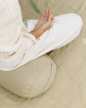 Free Group Meditation