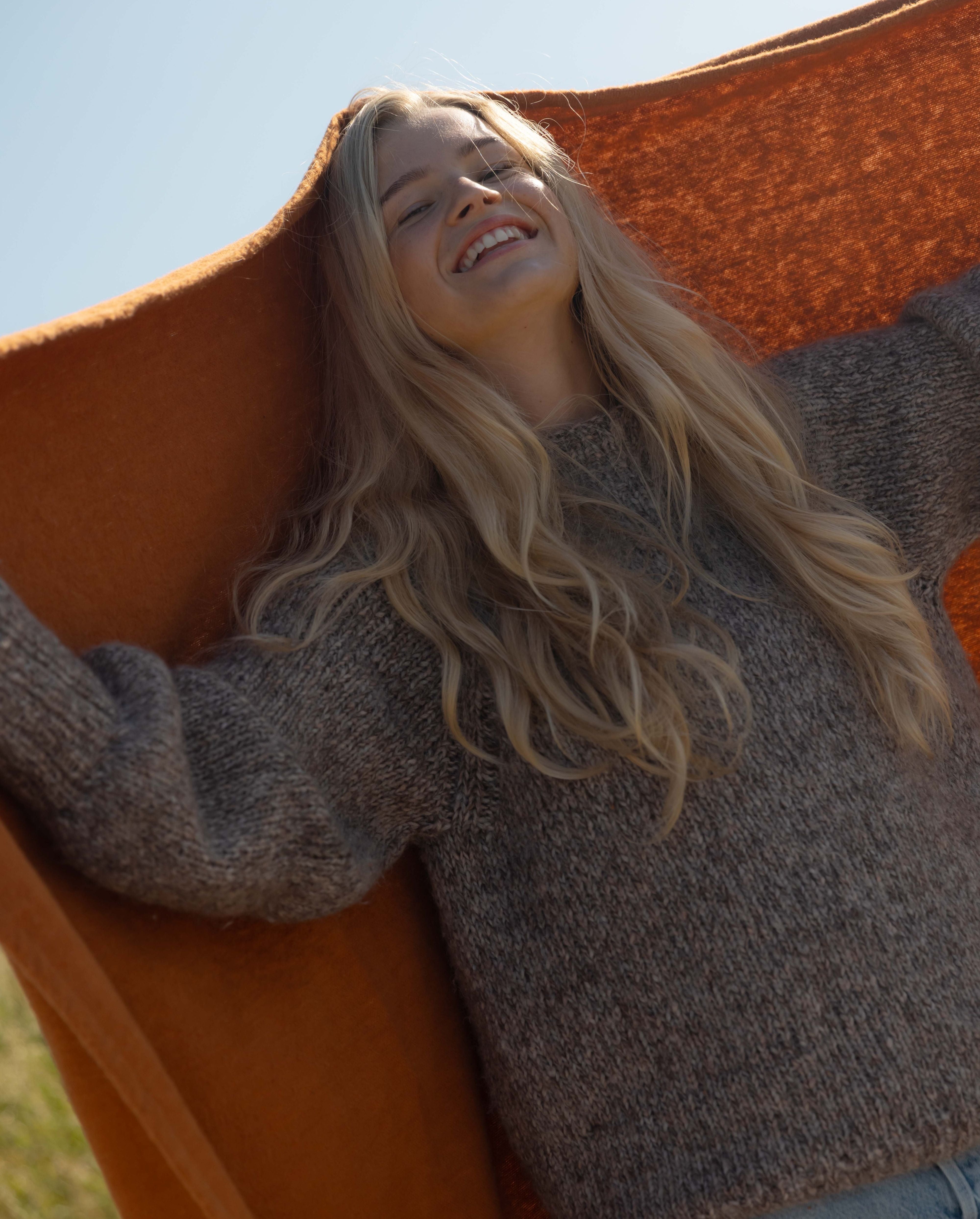 Tyngde tæppe - Terracotta
https://dk.ayu.eu/collections/yoga-taeppe-i-bomuld-blodhed-og-varme-til-din-praksis/products/yoga-taeppe-i-bomuld-150x200-cm-rust