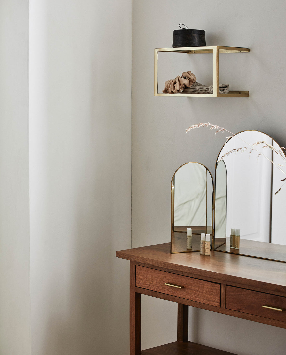 Table/Sideboard with Drawers - 180 cm