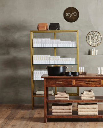 Glass Shelf / Display