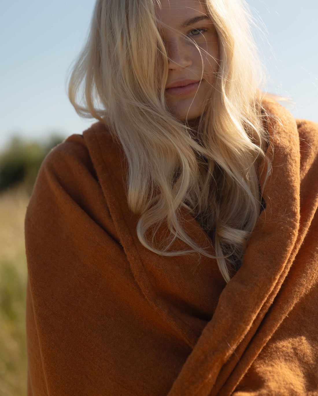 Tyngde tæppe - Terracotta
https://dk.ayu.eu/collections/yoga-taeppe-i-bomuld-blodhed-og-varme-til-din-praksis/products/yoga-taeppe-i-bomuld-150x200-cm-rust