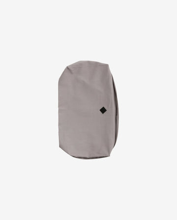 https://dk.ayu.eu/products/yoga-betraek-til-meditationspude-gra?_pos=7&_sid=8a5a78c23&_ss=r