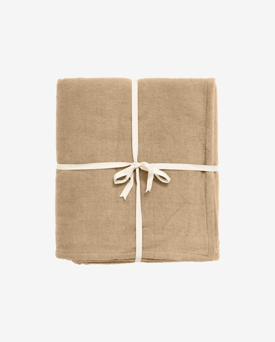 Tyngde Tæppe  - Sand
https://dk.ayu.eu/collections/yoga-taeppe-i-bomuld-blodhed-og-varme-til-din-praksis/products/yoga-taeppe-i-bomuld-150x200-cm-beige